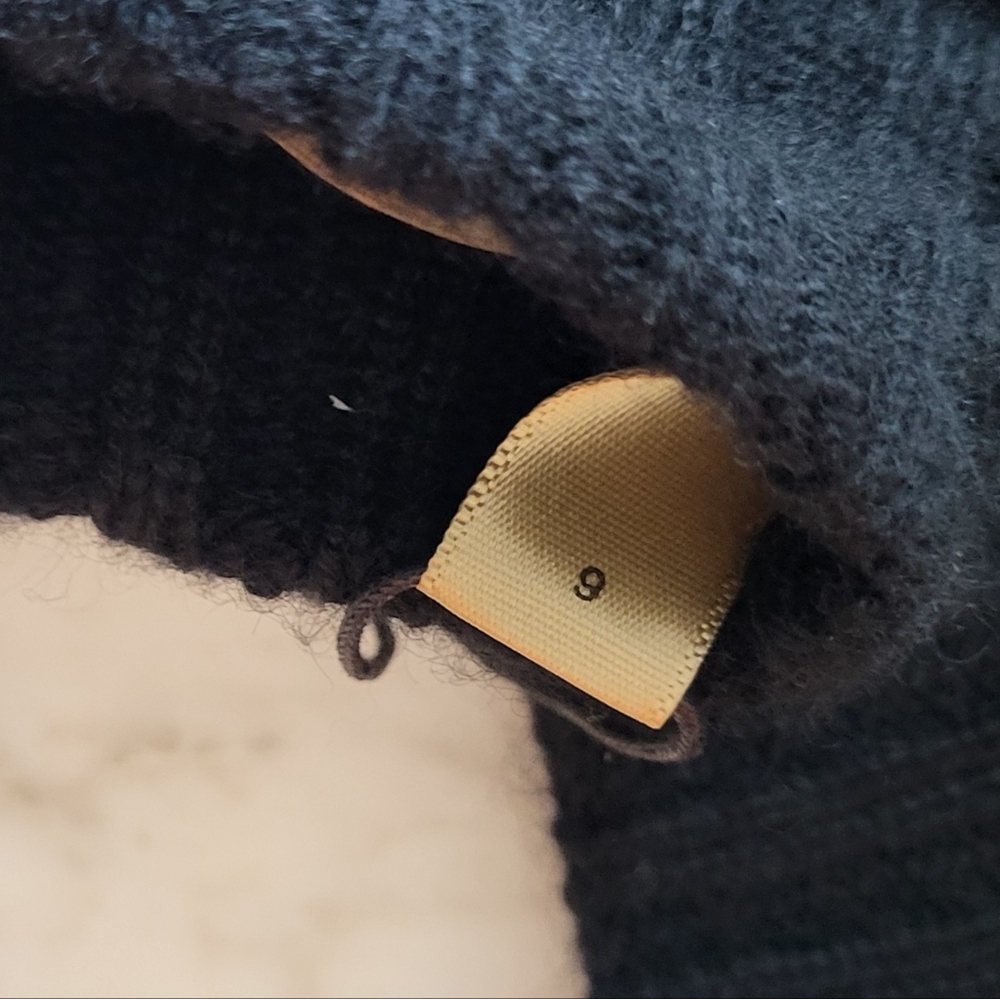 Burberry Check Gloves - Picture 3 of 5